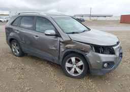 2013 KIA SORENTO EX