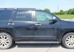 2010 TOYOTA SEQUOIA PLATINUM