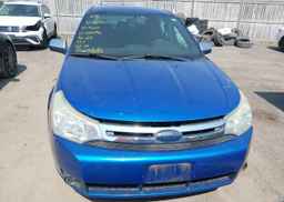 2010 FORD FOCUS SE