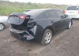 2018 MAZDA MAZDA3