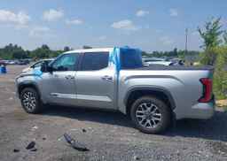 2025 TOYOTA TUNDRA CREWMAX PLATINUM