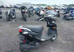 2017 GENUINE SCOOTER CO. BUDDY 50