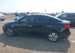 2013 KIA FORTE EX