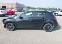 2013 MAZDA MAZDA3