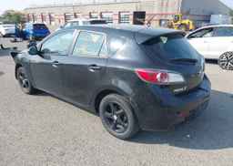 2013 MAZDA MAZDA3