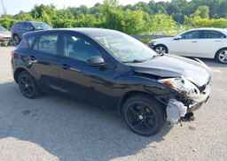 2013 MAZDA MAZDA3