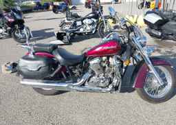 2004 HONDA VT750 CA