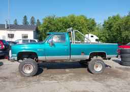 1986 CHEVROLET K10