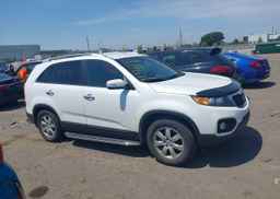 2013 KIA SORENTO LX