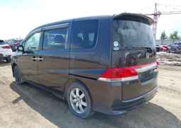 2007 HONDA Step WGN