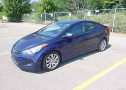 2013 HYUNDAI ELANTRA GL