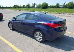 2013 HYUNDAI ELANTRA GL