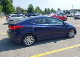 2013 HYUNDAI ELANTRA GL