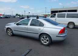2004 VOLVO S60