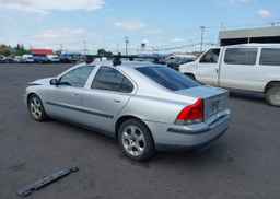 2004 VOLVO S60