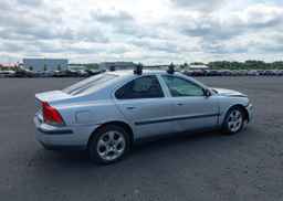 2004 VOLVO S60