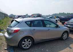 2011 MAZDA 3 I