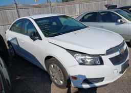 2012 CHEVROLET CRUZE LS