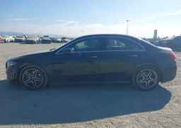 2019 MERCEDES-BENZ A 220 4MATIC