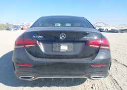2019 MERCEDES-BENZ A 220 4MATIC