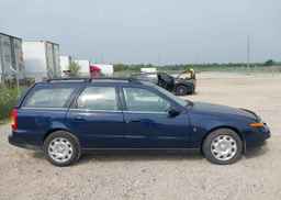2001 SATURN LW200 SPORT