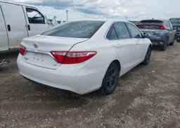 2016 TOYOTA CAMRY LE