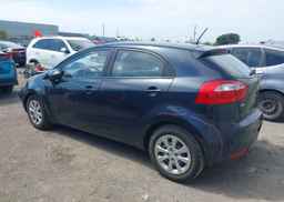 2015 KIA RIO