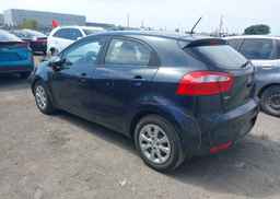 2015 KIA RIO