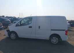2017 NISSAN NV200 S