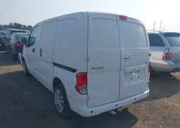 2017 NISSAN NV200 S