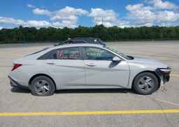 2024 HYUNDAI ELANTRA ESSENTIAL