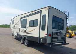 2015 FOREST RIVER CHAPARRAL