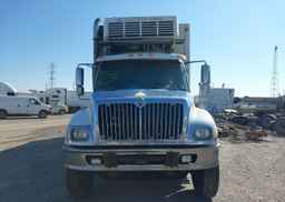 2003 INTERNATIONAL 7000 7400
