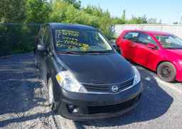 2011 NISSAN VERSA S