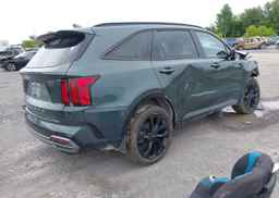 2022 KIA SORENTO