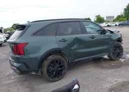 2022 KIA SORENTO