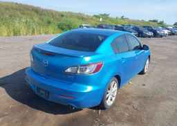 2010 MAZDA 3 S