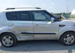 2011 KIA SOUL