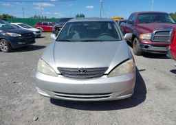 2002 TOYOTA CAMRY LE