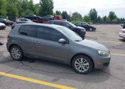 2010 VOLKSWAGEN GOLF