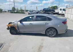 2023 KIA FORTE EX