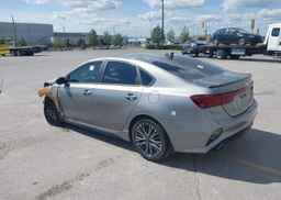 2023 KIA FORTE EX