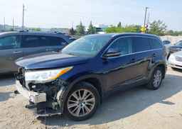 2016 TOYOTA highlander xle