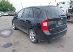 2009 KIA RONDO LX