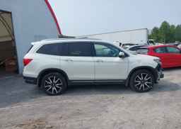 2019 HONDA PILOT TOURING