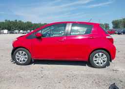 2013 TOYOTA YARIS LE