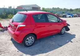 2013 TOYOTA YARIS LE