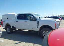 2024 FORD F-350 XLT