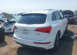 2009 AUDI Q5 3.2