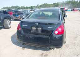 2006 NISSAN MAXIMA SE